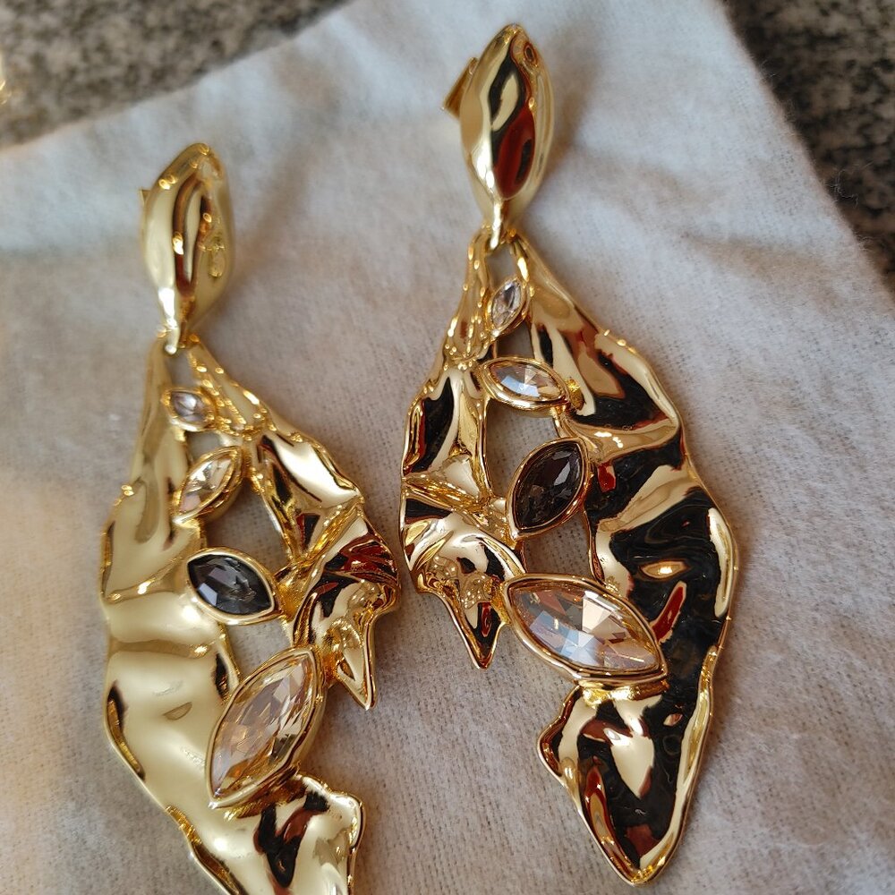Alexis Bittar drop earrings with stones. Comes with original backs and baggie.